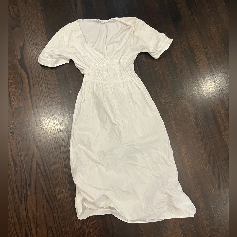 Zara Women’s Short Sleeve Maxi V-Neck Dress - White - Size Small